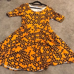 LuLaRoe Nicole Dress